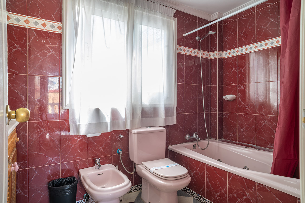 Ella Torremolinos - Hotel - Habitaciones - Suite de matrimonio con balcón / terraza
