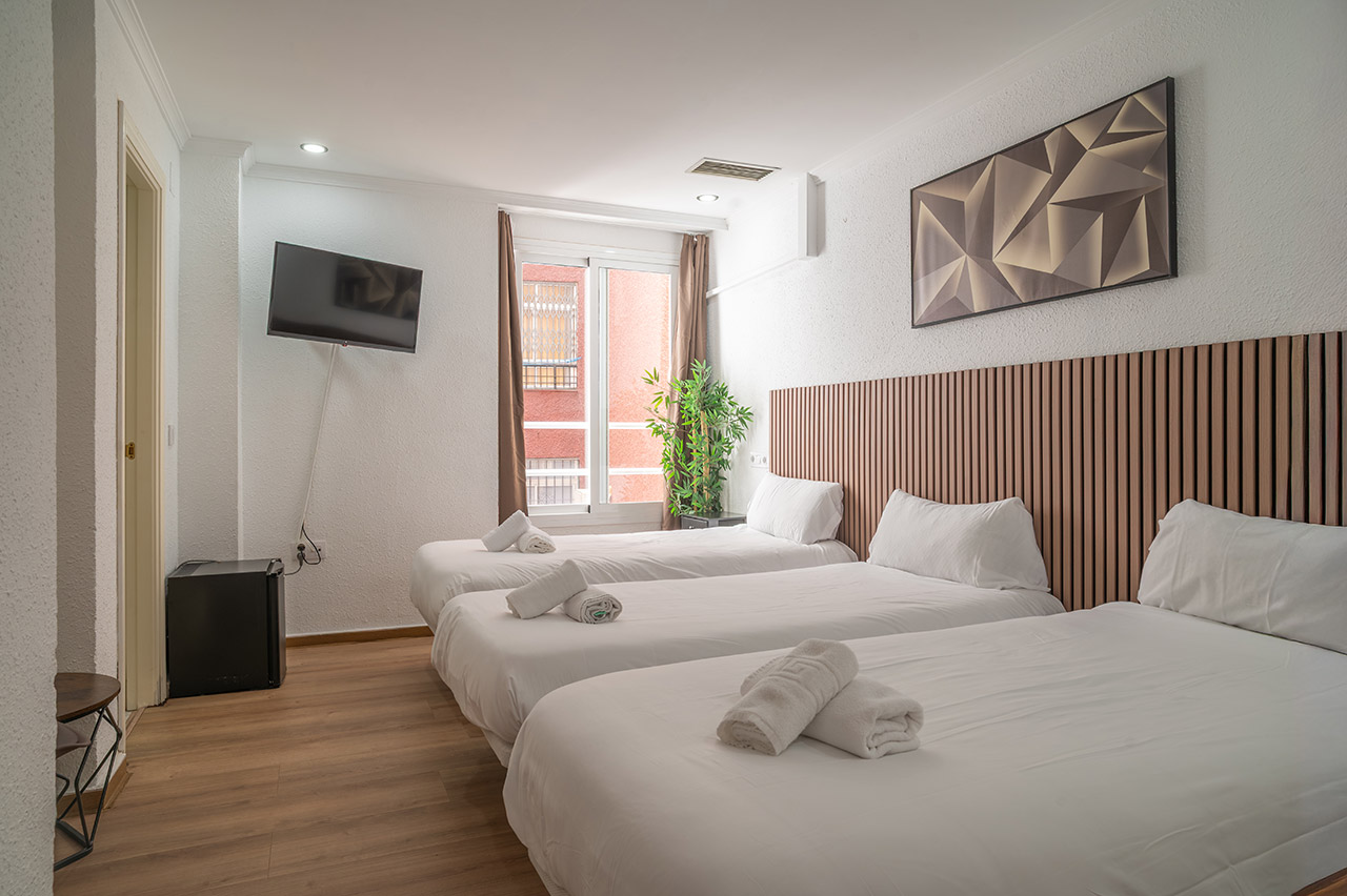 Ella Torremolinos - Hotel - Habitaciones - Triple individual